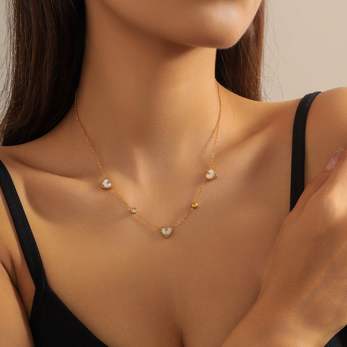 Fashion Simple White Shell Love Chain Stainless Steel