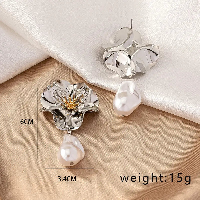 Boucles d’Oreilles Fleur Perle Style Sculptée Présence - BMYANY