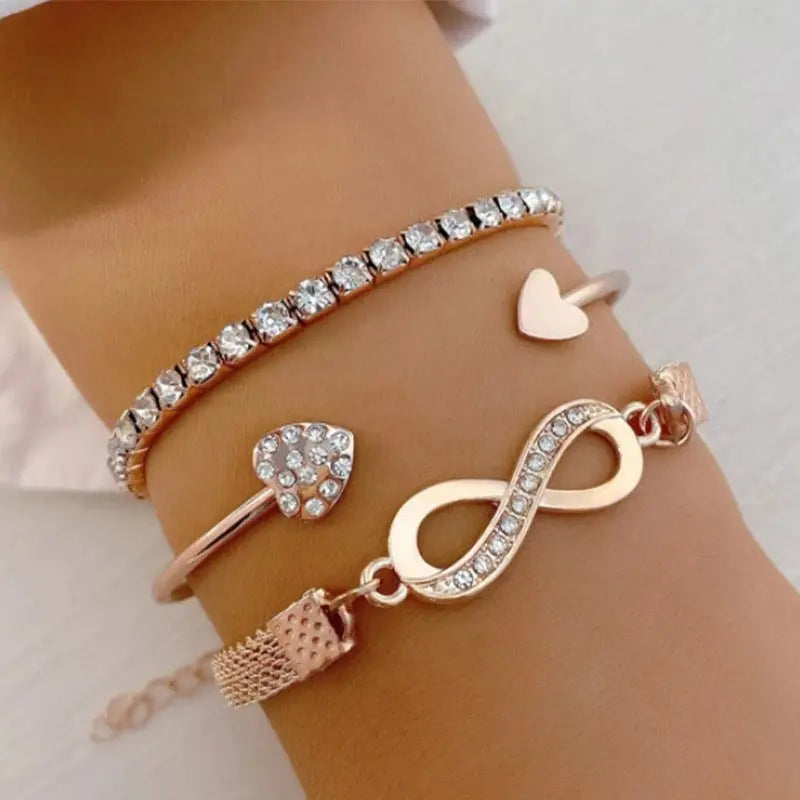 Bracelet Cœur Ouvert Rétro Minimaliste pour Femme - BMYANY