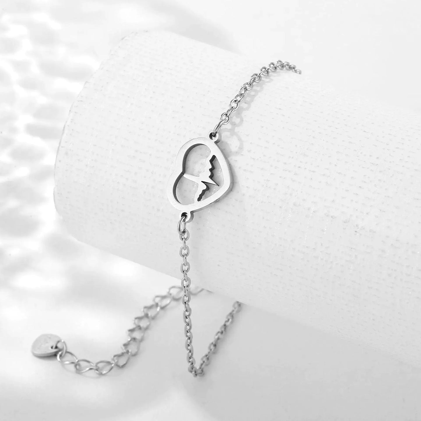 Bracelet ECG en forme de cœur pour femme - Bijou de main polyvalent - BMYANY