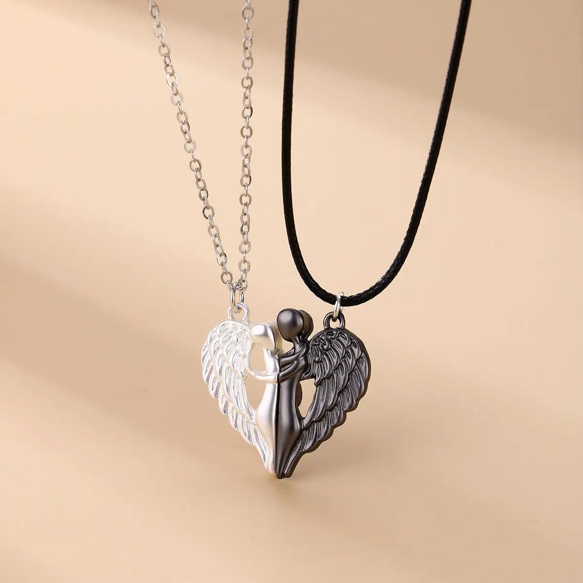 Colliers magnétiques ailes d’ange couple - bijoux amitié amour assortis - BMYANY