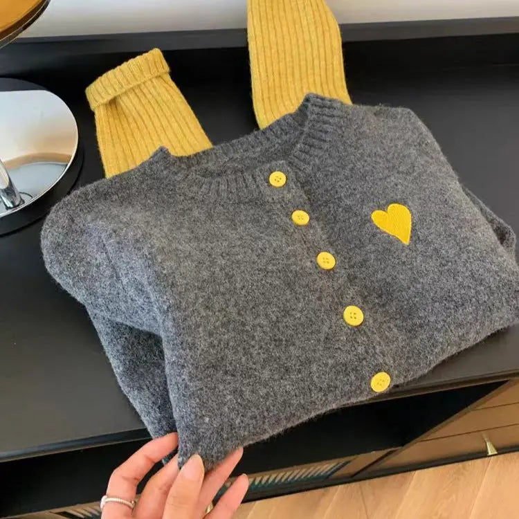 Gilet Tricoté Brodé Cœur Style Preppy pour Femme - BMYANY