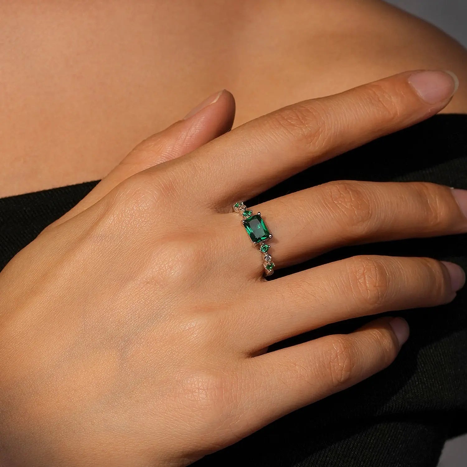 Bague Femme Pierre Verte Géométrique Argent - Style Rétro Élégant - BMYANY