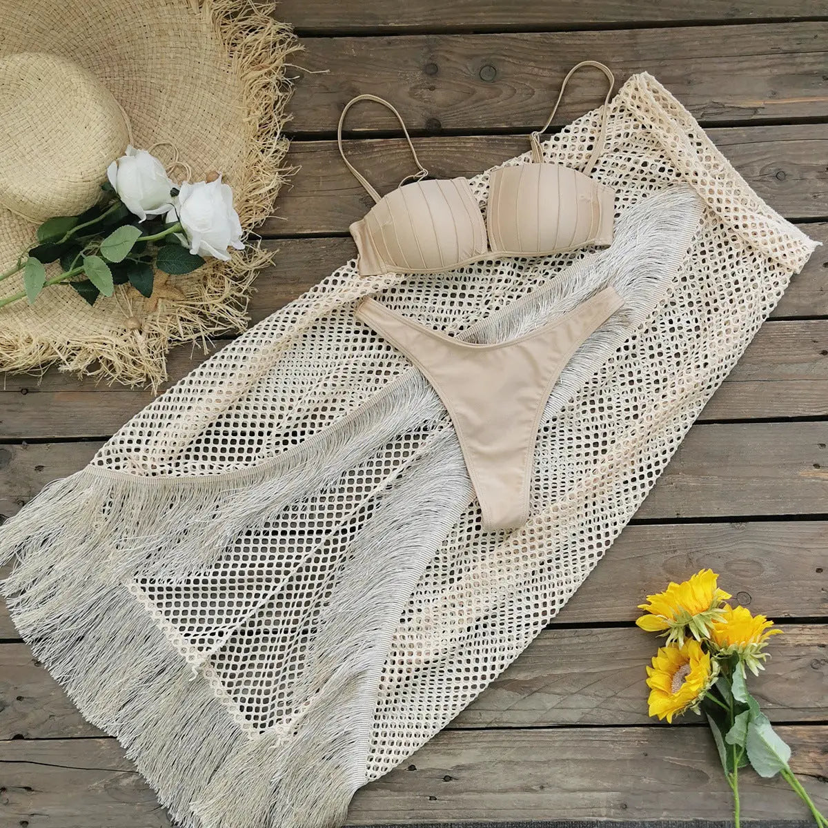 Bikini Femme 3 Pièces avec Jupe Tulle à Pompons - Ensemble Glamour - BMYANY
