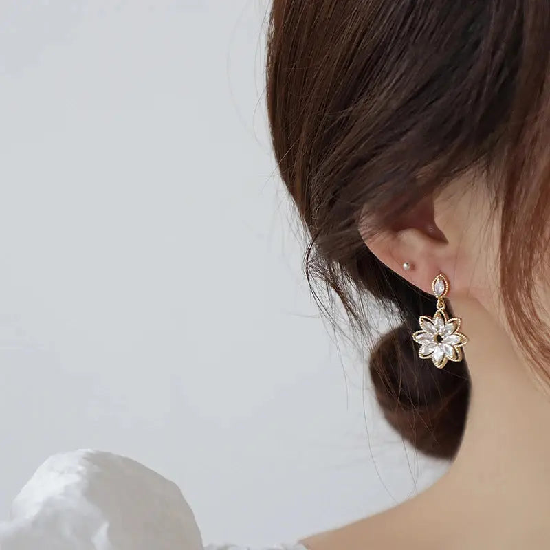 Boucles d'Oreilles Or 14K Fleur Zirconia AAA - Bijou Luxe Femme Mariage - BMYANY
