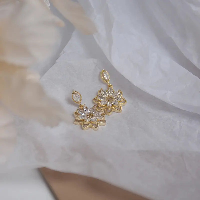 Boucles d'Oreilles Or 14K Fleur Zirconia AAA - Bijou Luxe Femme Mariage - BMYANY