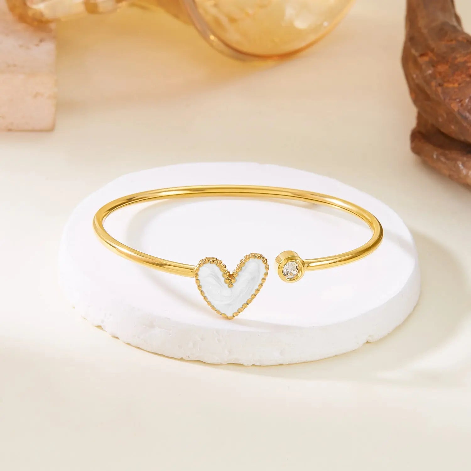 Bracelet Cœur Ajouré Émaillé avec Diamants Femme - BMYANY