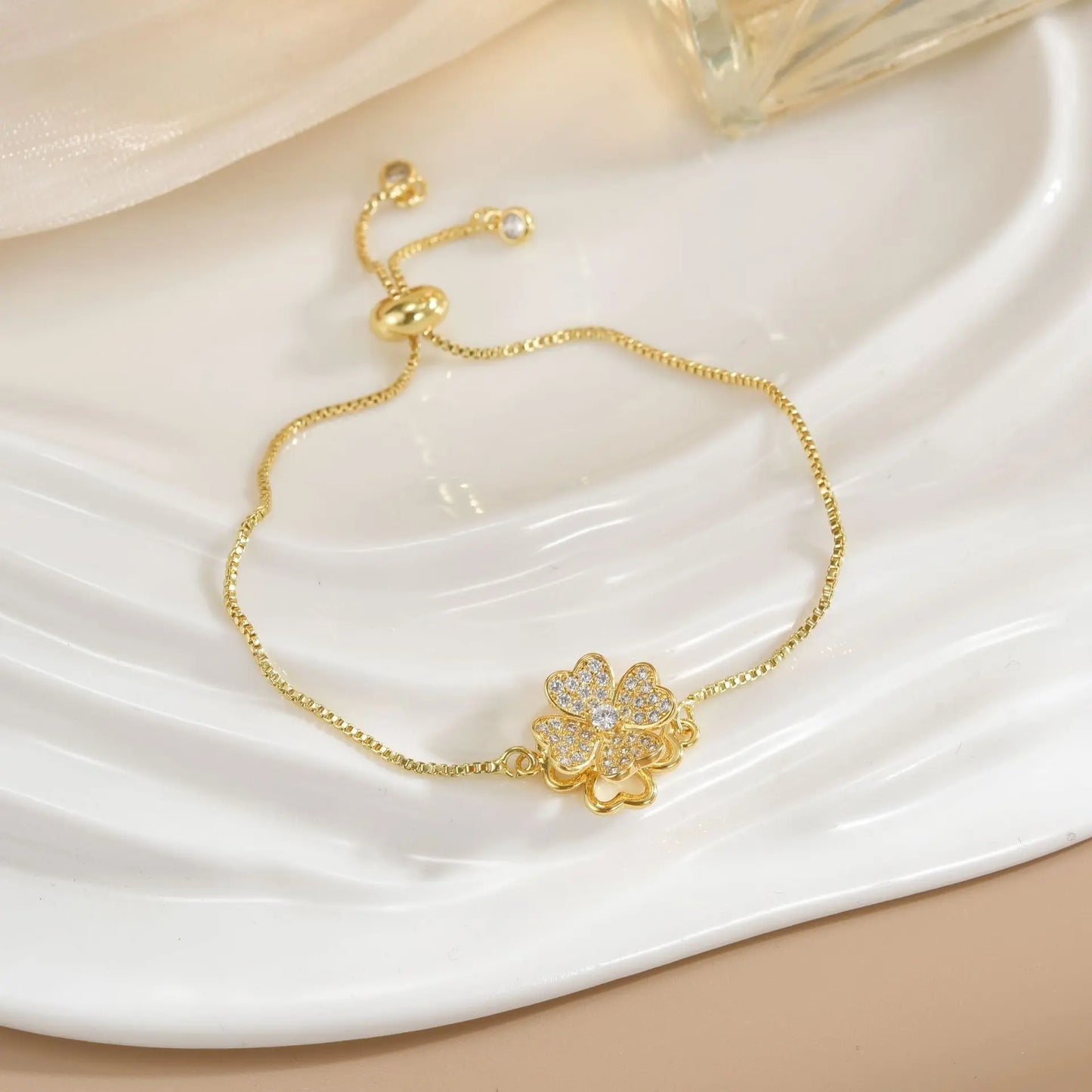 Bracelet Rotatif Floral Femme Plaqué Or - Cuivre Pur Design Élégant - BMYANY
