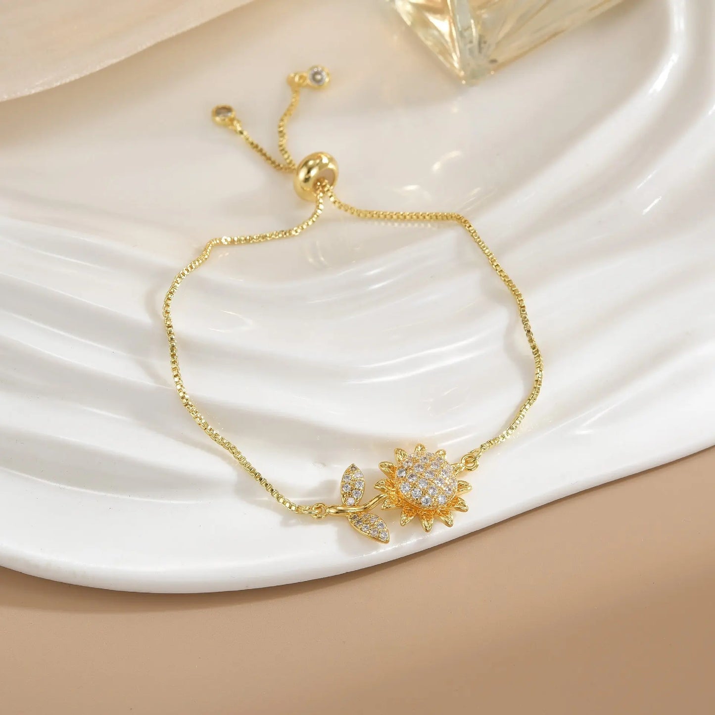 Bracelet Rotatif Floral Femme Plaqué Or - Cuivre Pur Design Élégant - BMYANY