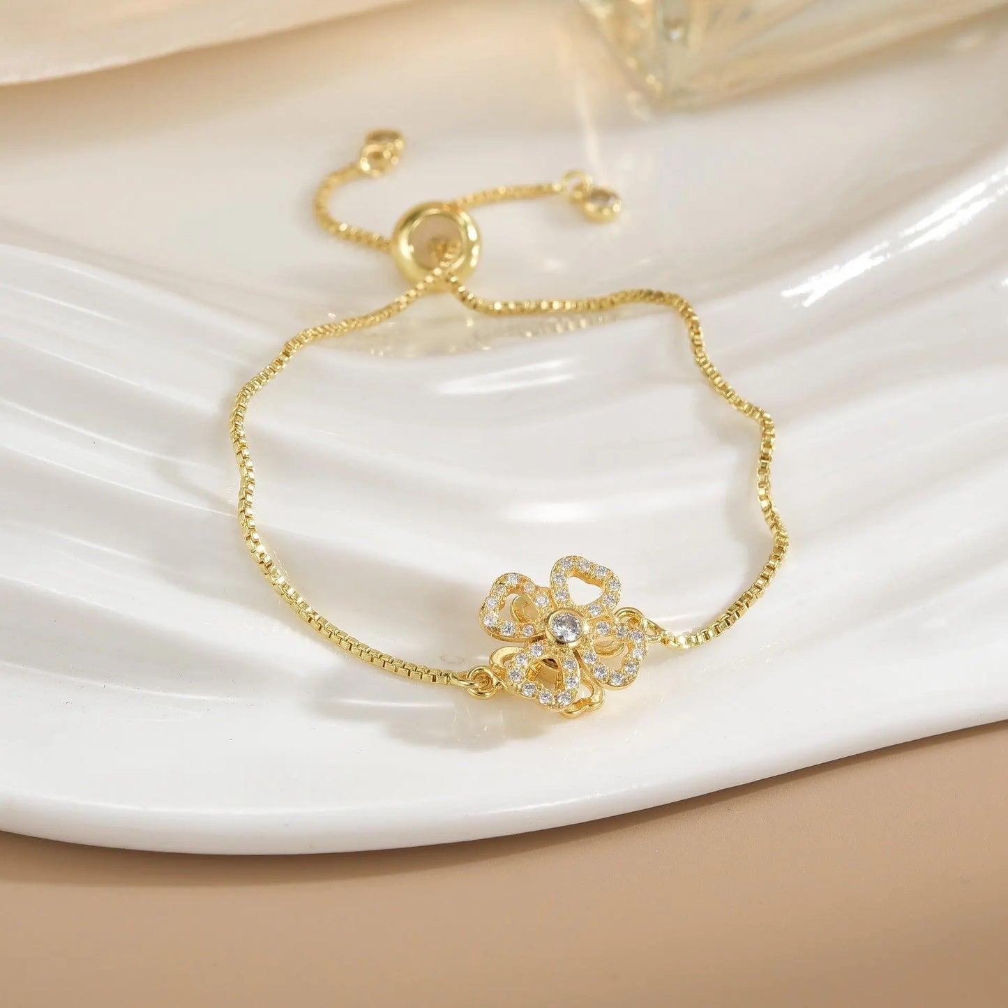Bracelet Rotatif Floral Femme Plaqué Or - Cuivre Pur Design Élégant - BMYANY