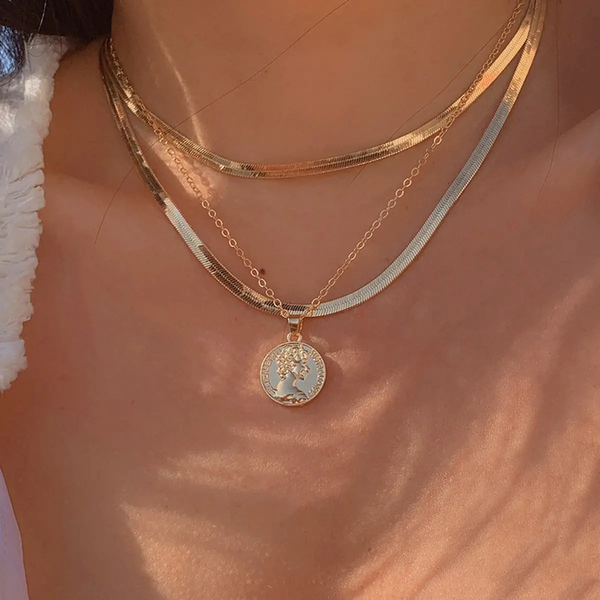 Collier Multicouche Chaîne Serpent Cristal Élégant - BMYANY