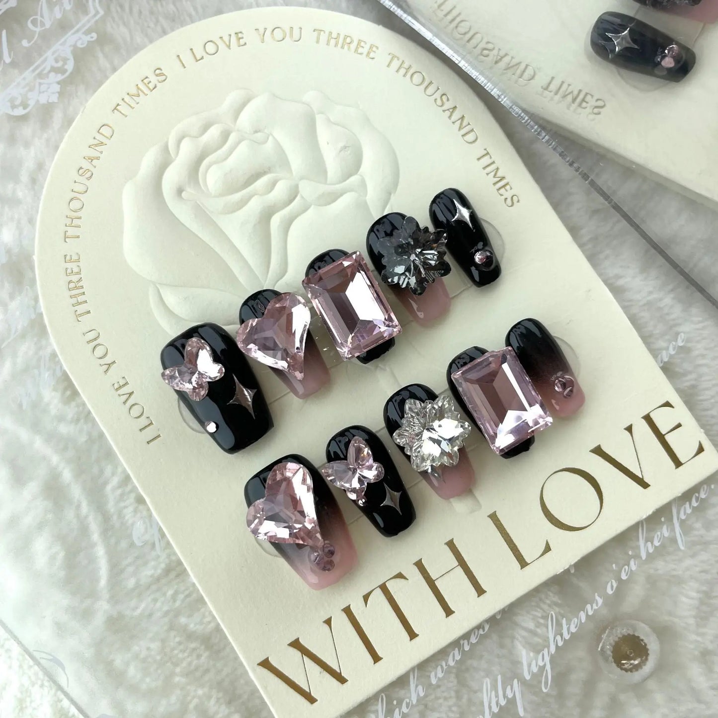 Faux Ongles Longs Faits Main avec Autocollants - Produit Fini - BMYANY