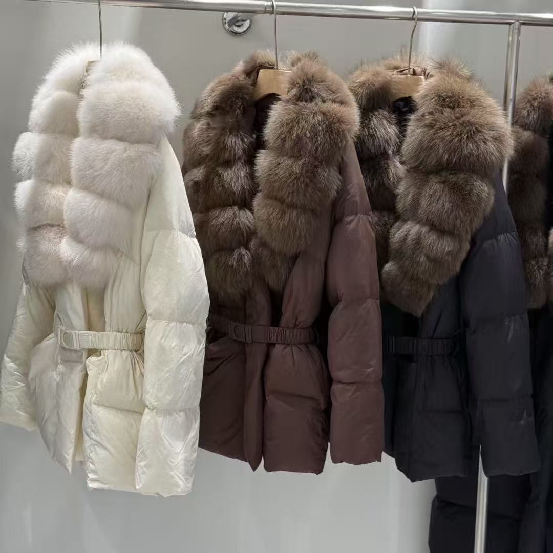 Manteau Élégant en Fourrure de Renard pour Femme - Chaud et Raffiné - BMYANY