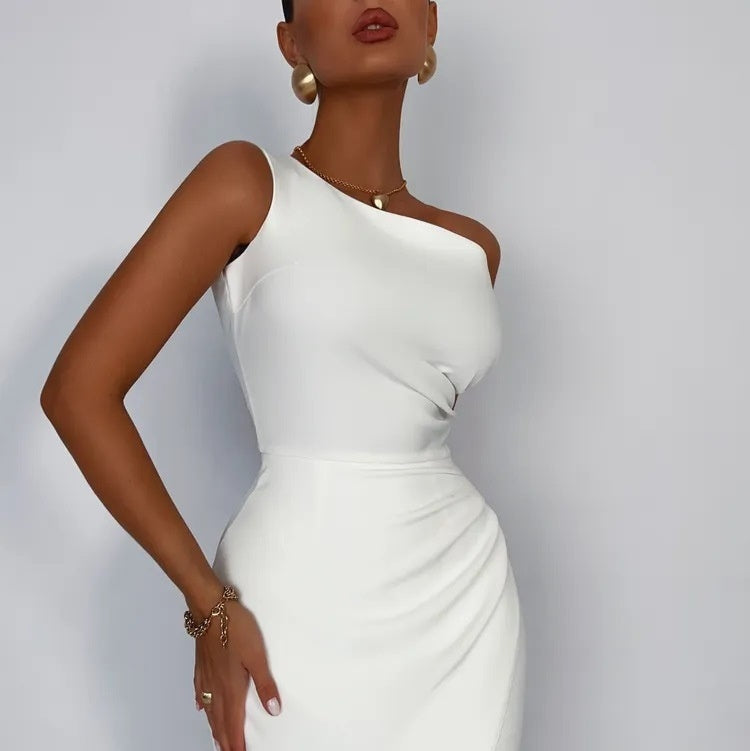 Robe élégante à épaule fendue en satin pour femmes - BMYANY