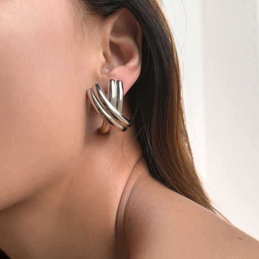 Graceful European And American Retro Personalized Titanium Steel Earrings